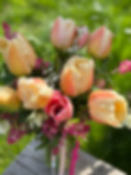 Thumbnail: Small Vase Arrangement