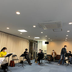 祝20周年、振り返るのか出発点なのか...