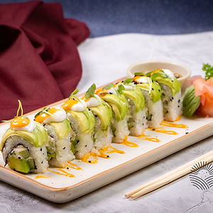 CREAM CHEESE & AVOCADO SUSHI