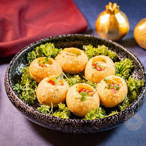CAPRESE PUCHKA BITES