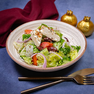 TRADITIONAL GREEK SALAD