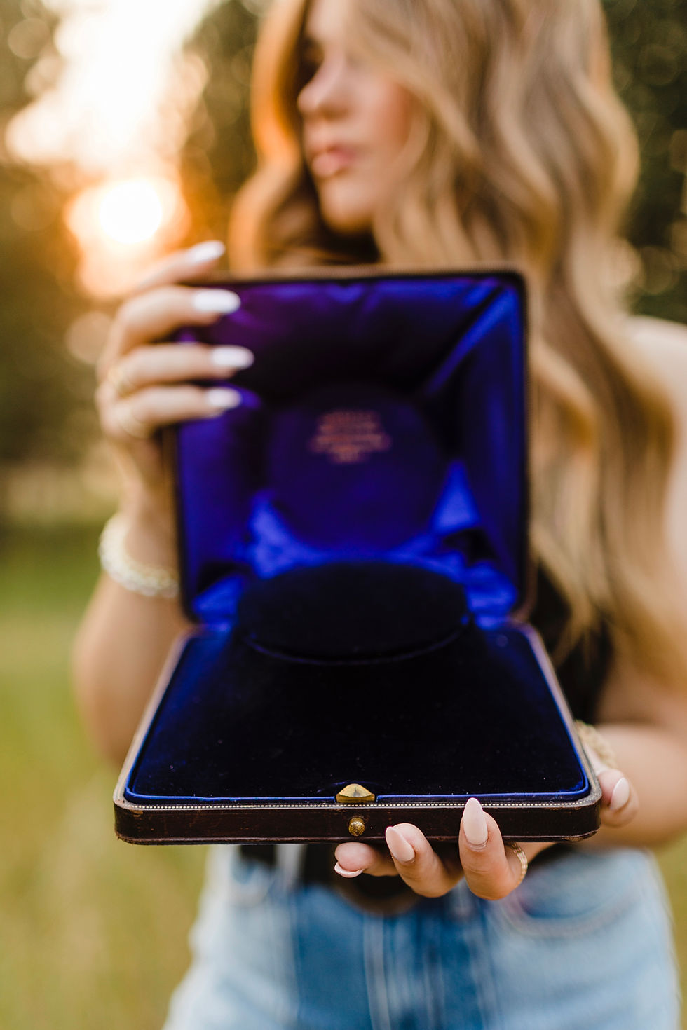 Thumbnail: French Royal Necklace Box