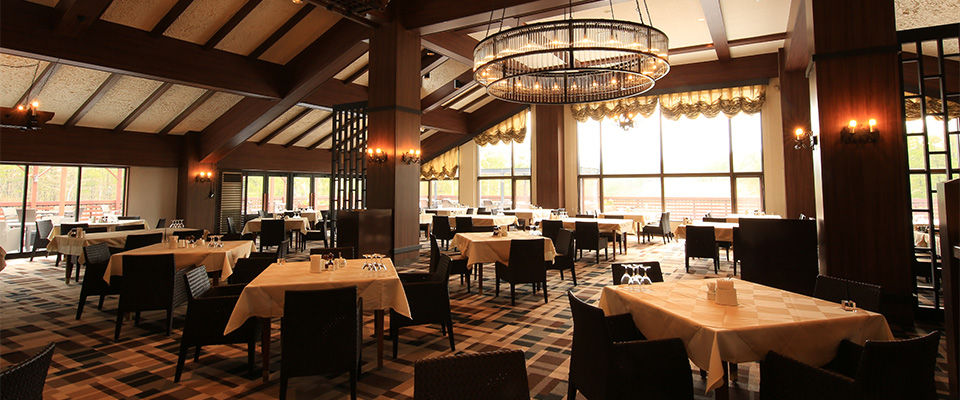 restaurant for breakfast