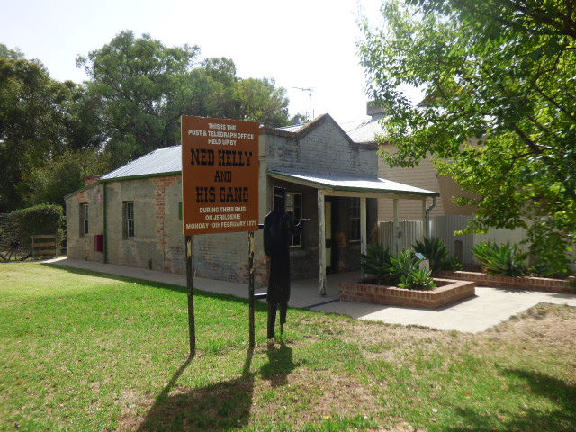 Ned Kelly Trail - 5
