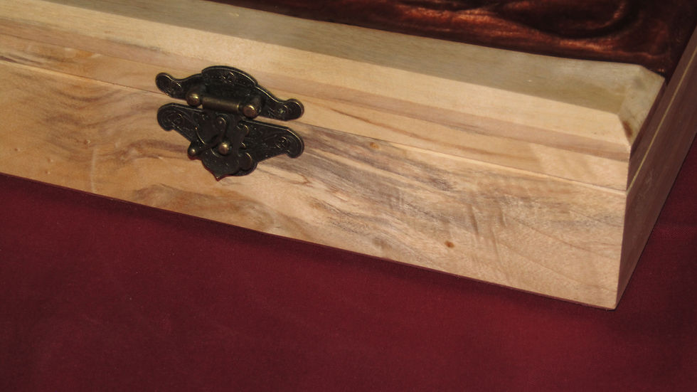 Thumbnail: Handmade Keepsake box,  Tulipwood and resin box