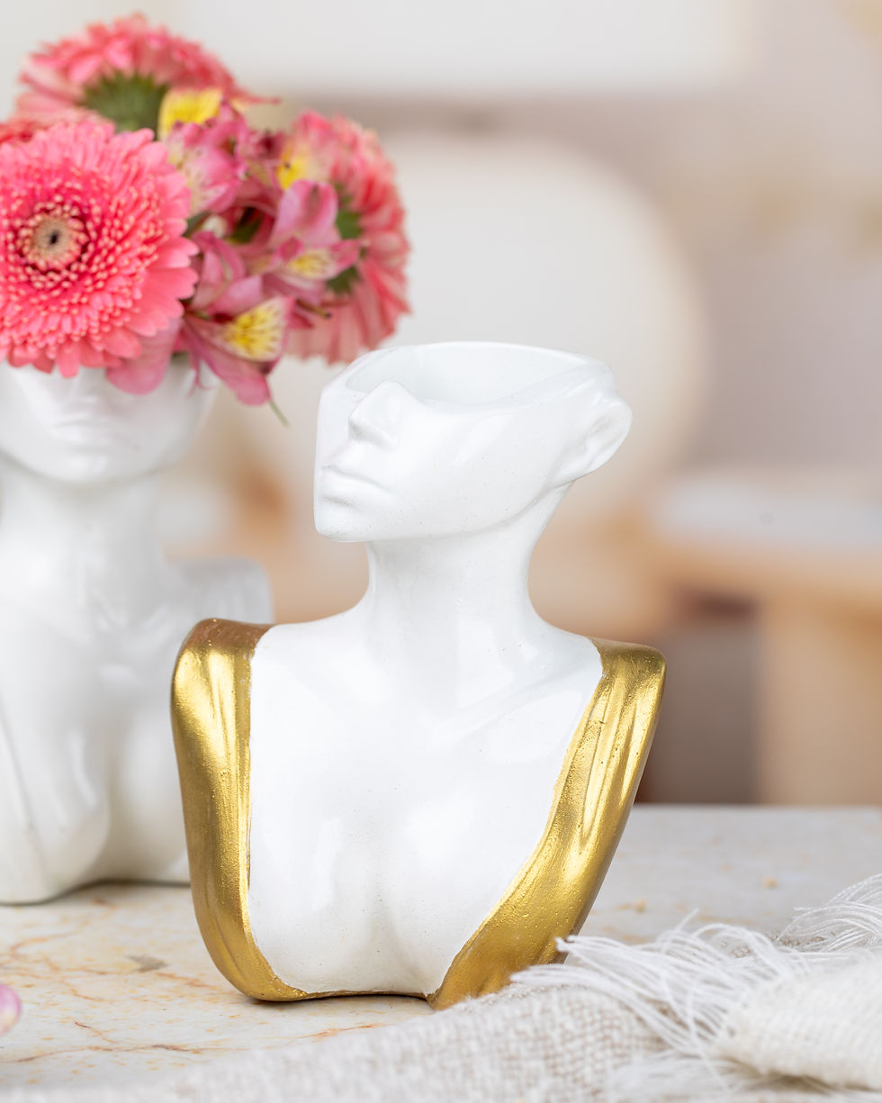 Thumbnail: Lady Vase