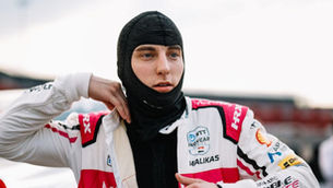 Malukas signs with AJ Foyt Racing for 2025 IndyCar season