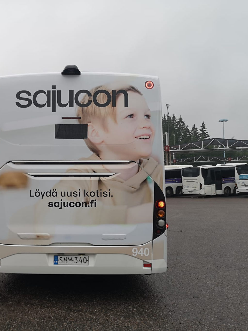 Bussin kokoperaämainos