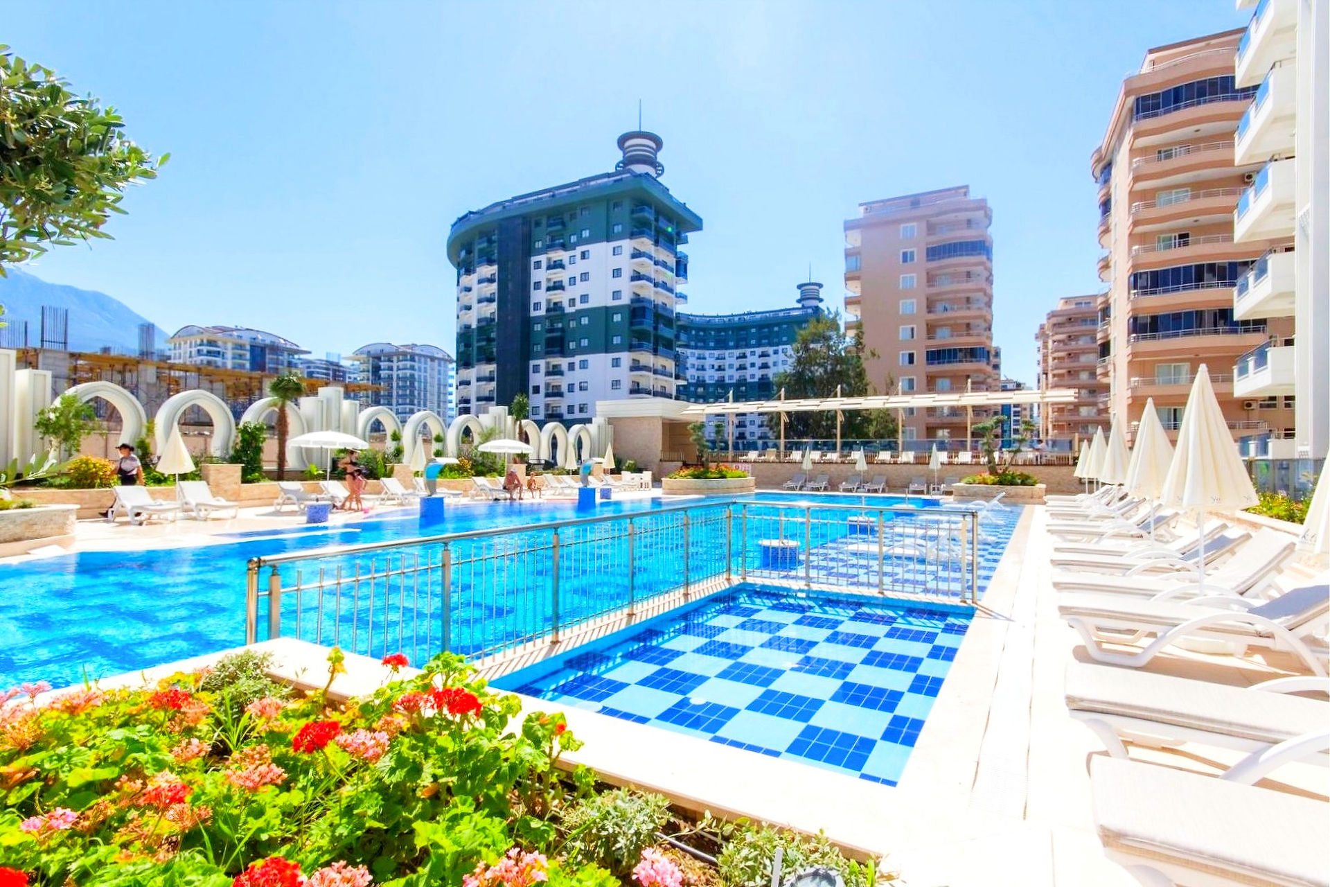 Yekta Trade Center Mahmutlar
