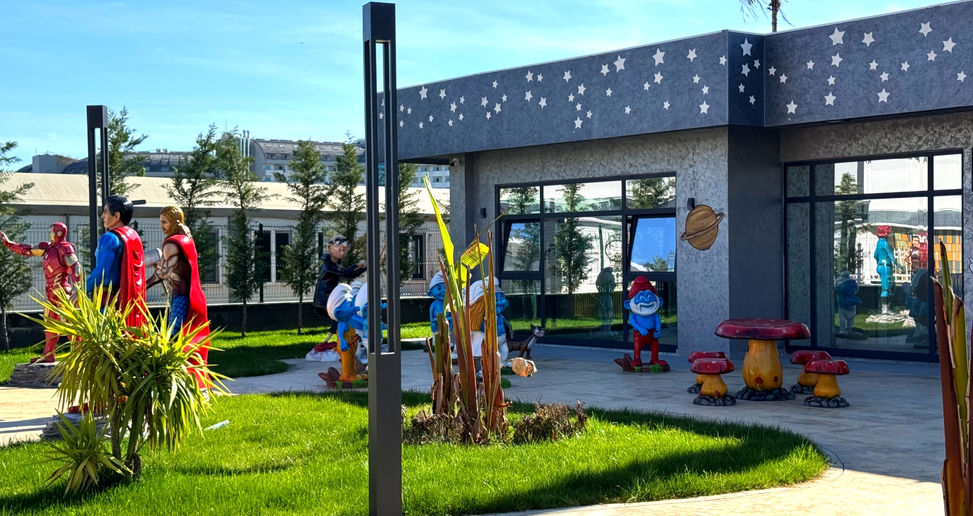 Azura World Residence Hotel kid