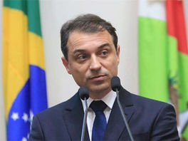 GOVERNADOR DO ESTADO DE SANTA CATARINA É NOTIFICADO PELO ELO SOCIAL.