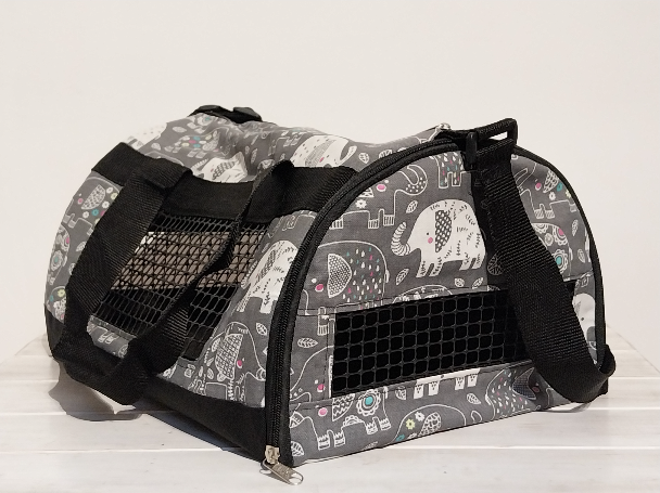 Bolso para traslado de mascotas modelo Viajeros Aptos cabina de avion marca Agata Amor