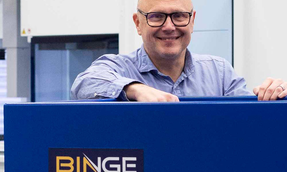 BINGE container_svensktillverkad_1000x1000_edited.jpg