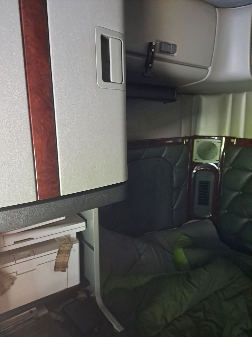 Miniature : 2020- Freightliner Coronado avec Balance de GARANTIE !