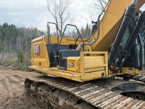 Miniature : 2024- Caterpillar 330