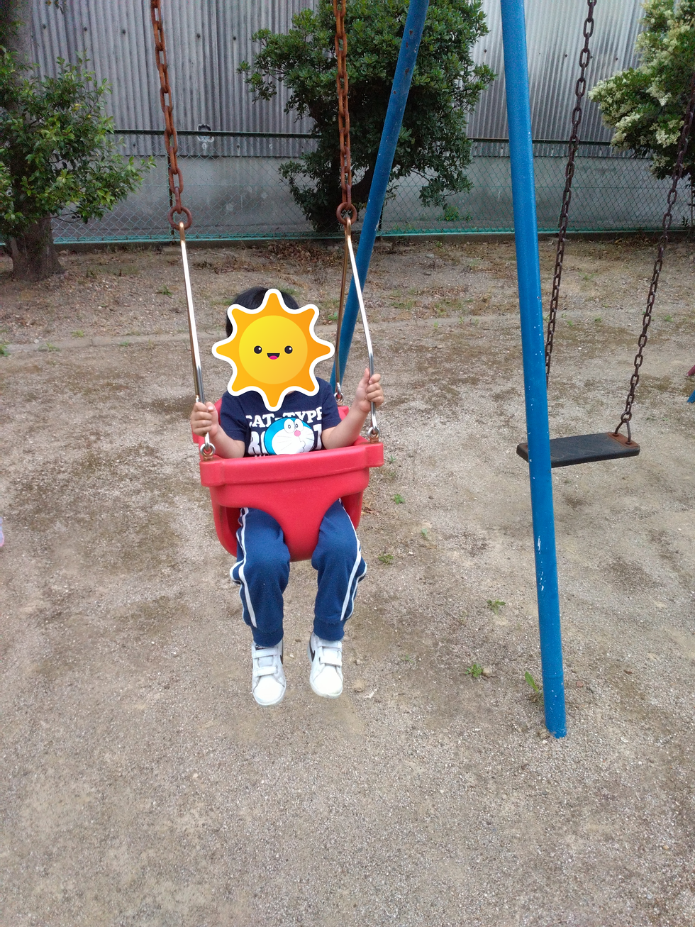 ブランコにのるよ