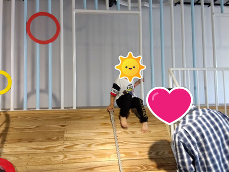 屋内ですべり台？！