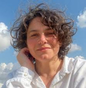 Amanda Bull