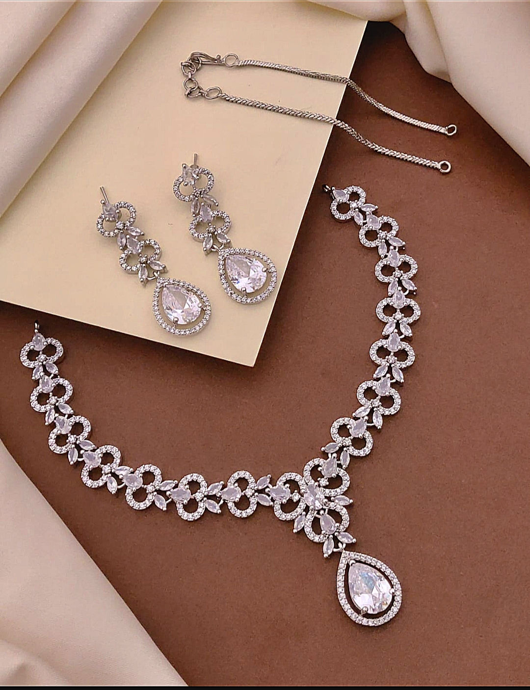 American diamond necklace set