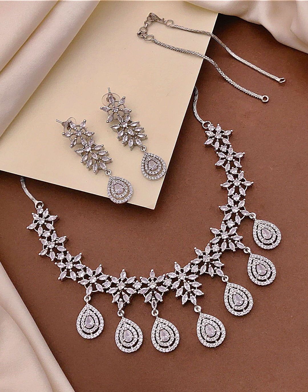 American diamond necklace set