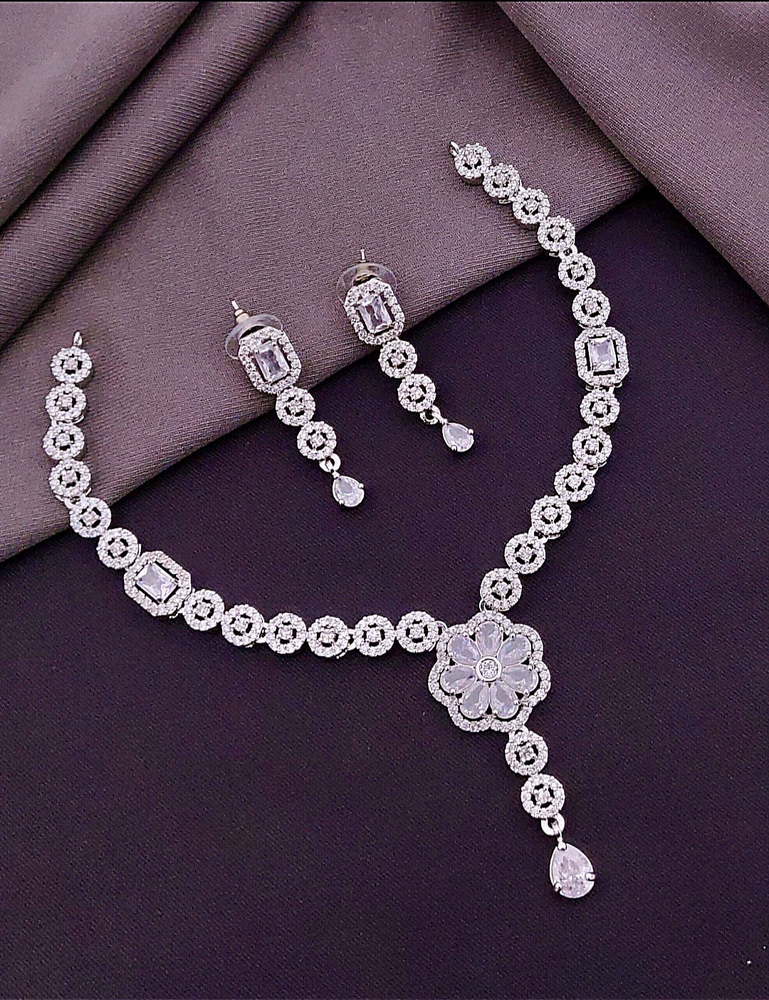 American diamond necklace set 