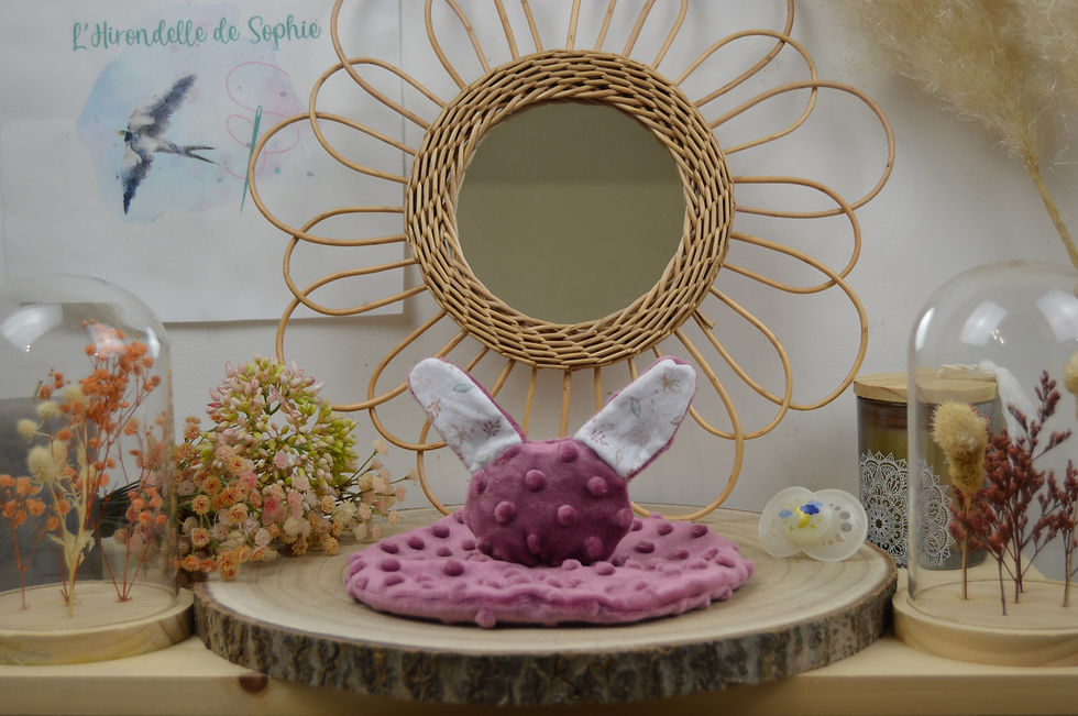 Doudou doux lapin LUCETTE