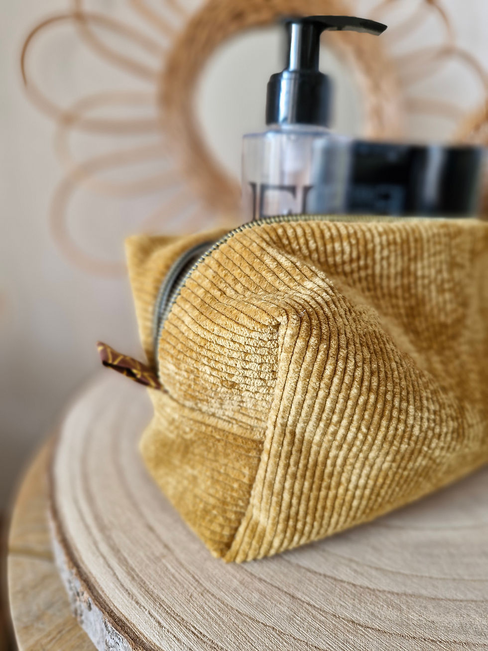 Miniature : Trousse de Toilette Velours Moutarde 