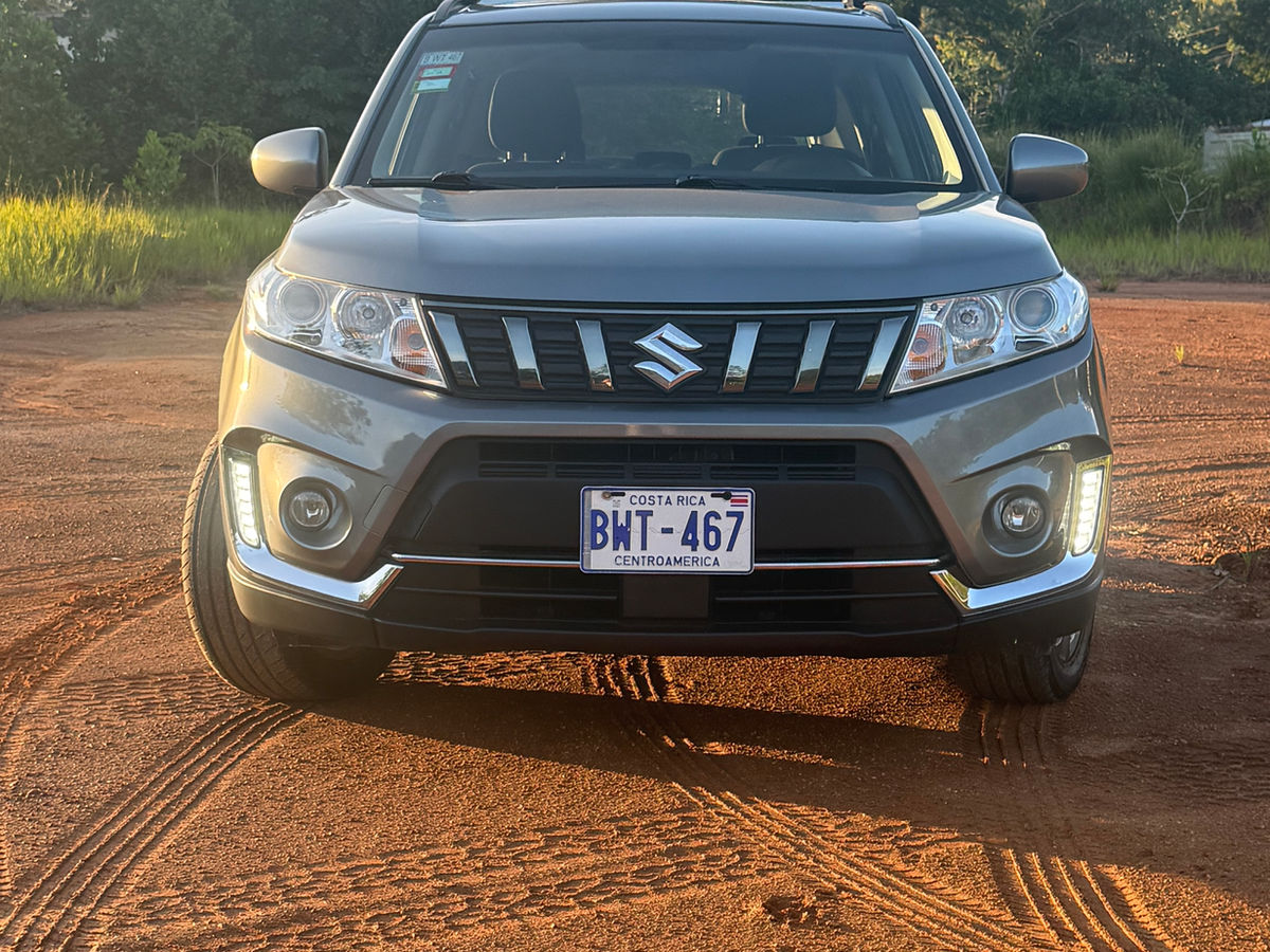 2023 Suzuki Vitara - foto 2