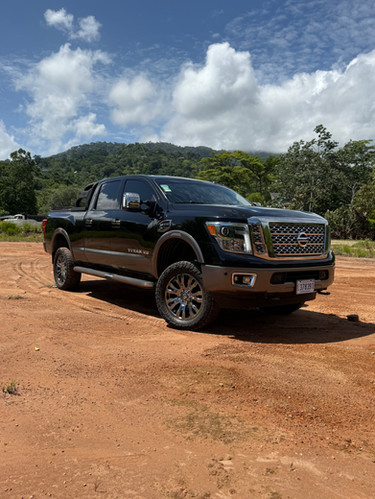 NISSAN TITAN PLATINUM RESERVE 2016