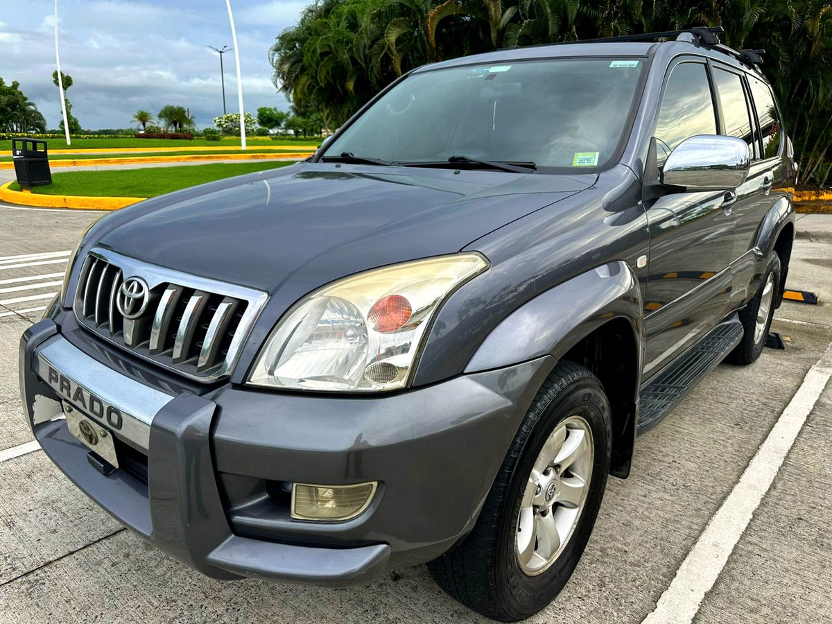 2007 Toyota Prado - foto 1