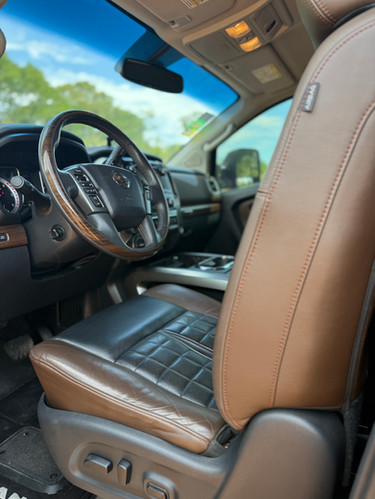 NISSAN TITAN PLATINUM RESERVE 2016