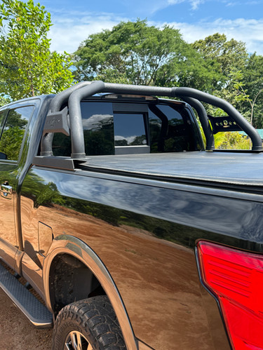 NISSAN TITAN PLATINUM RESERVE 2016