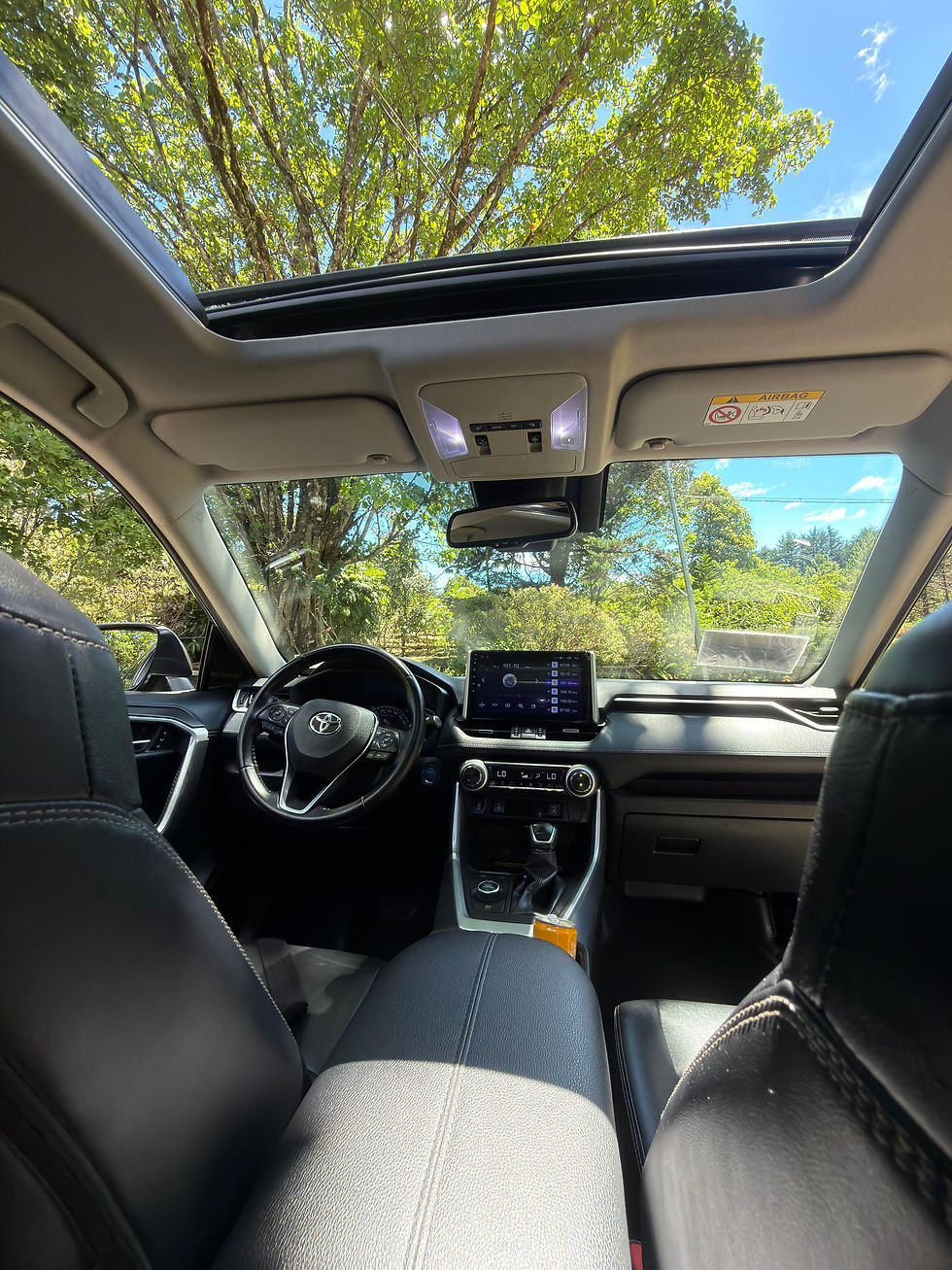 Miniatura: 2020 Toyota Rav4 Limited Hybrid 