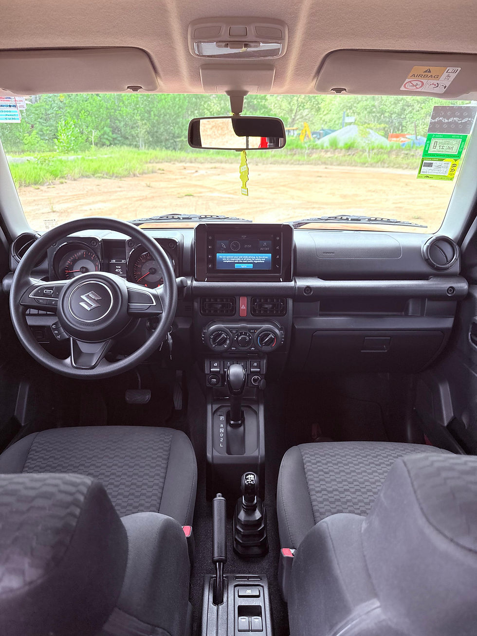 Miniatura: 2025 Suzuki Jimny GL