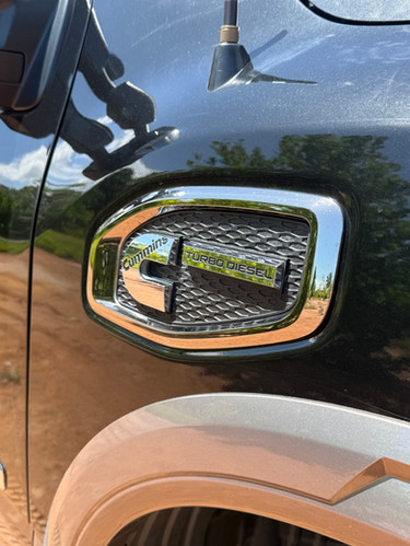 NISSAN TITAN PLATINUM RESERVE 2016