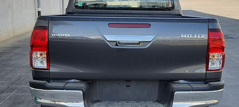 Thumbnail: 2026 Toyota Hilux 2.4L