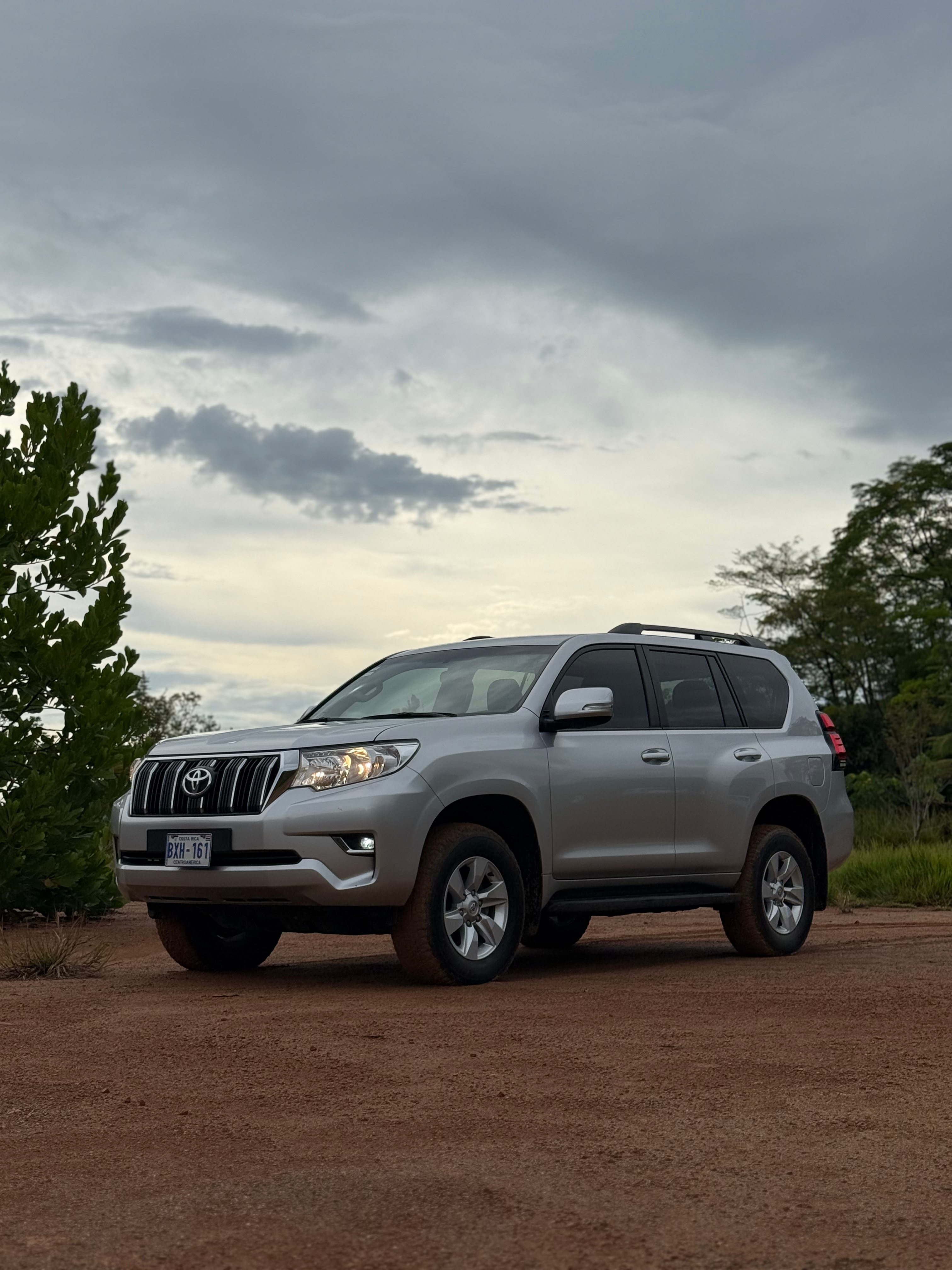 2023 Toyota Landcruiser Prado TXL