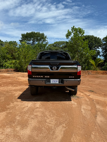 NISSAN TITAN PLATINUM RESERVE 2016