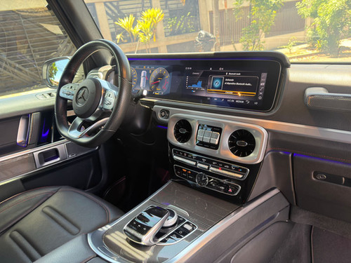 MERCEDES- BENZ G500 2020