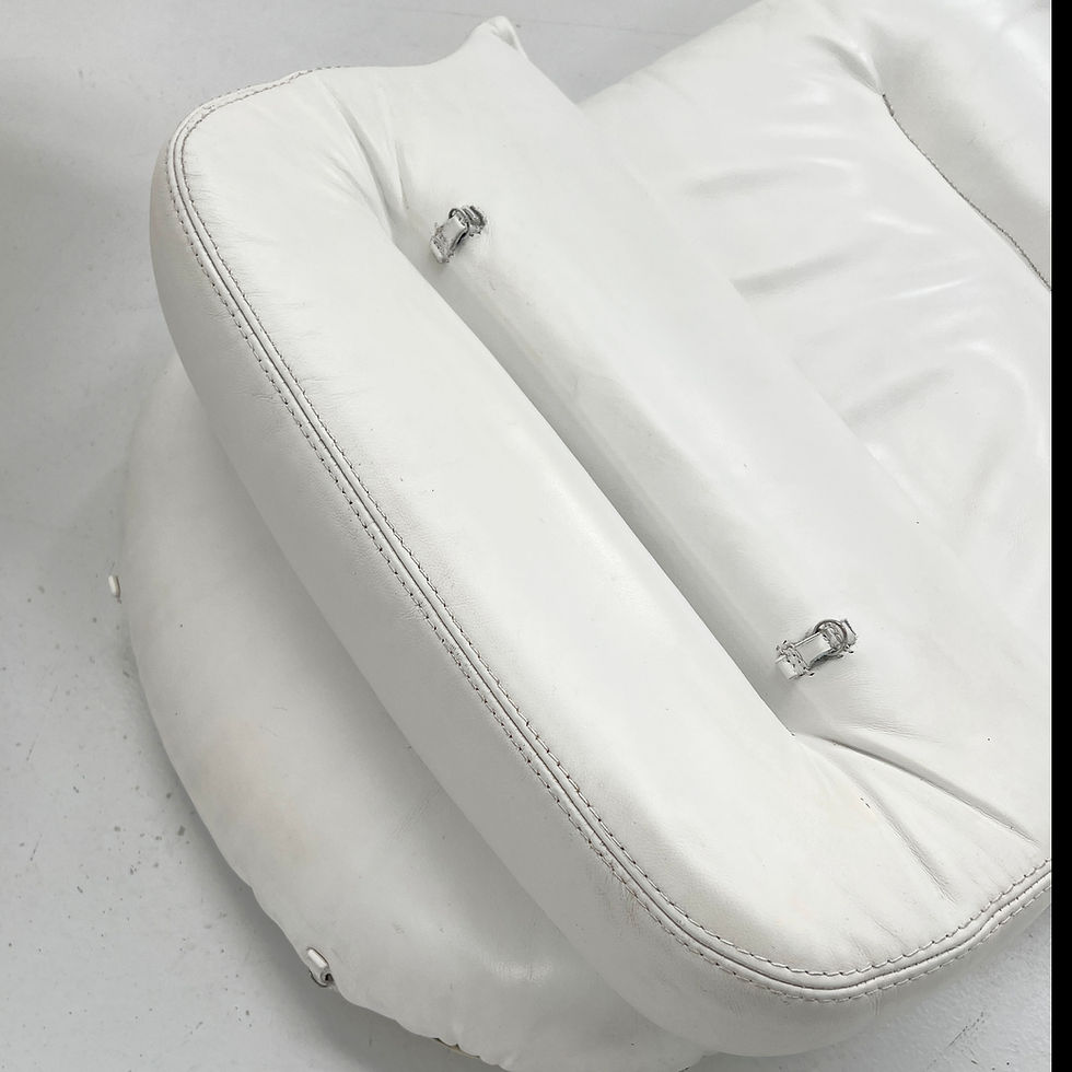 Thumbnail: White Elda Lounge Chair by Joe Colombo for Comfort, 1960s - SOLD