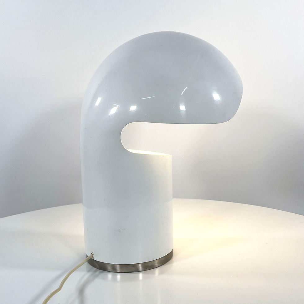 Thumbnail: Shell Desk Lamp by Francesco Buzzi for Francesconi, 1960s - SOLD