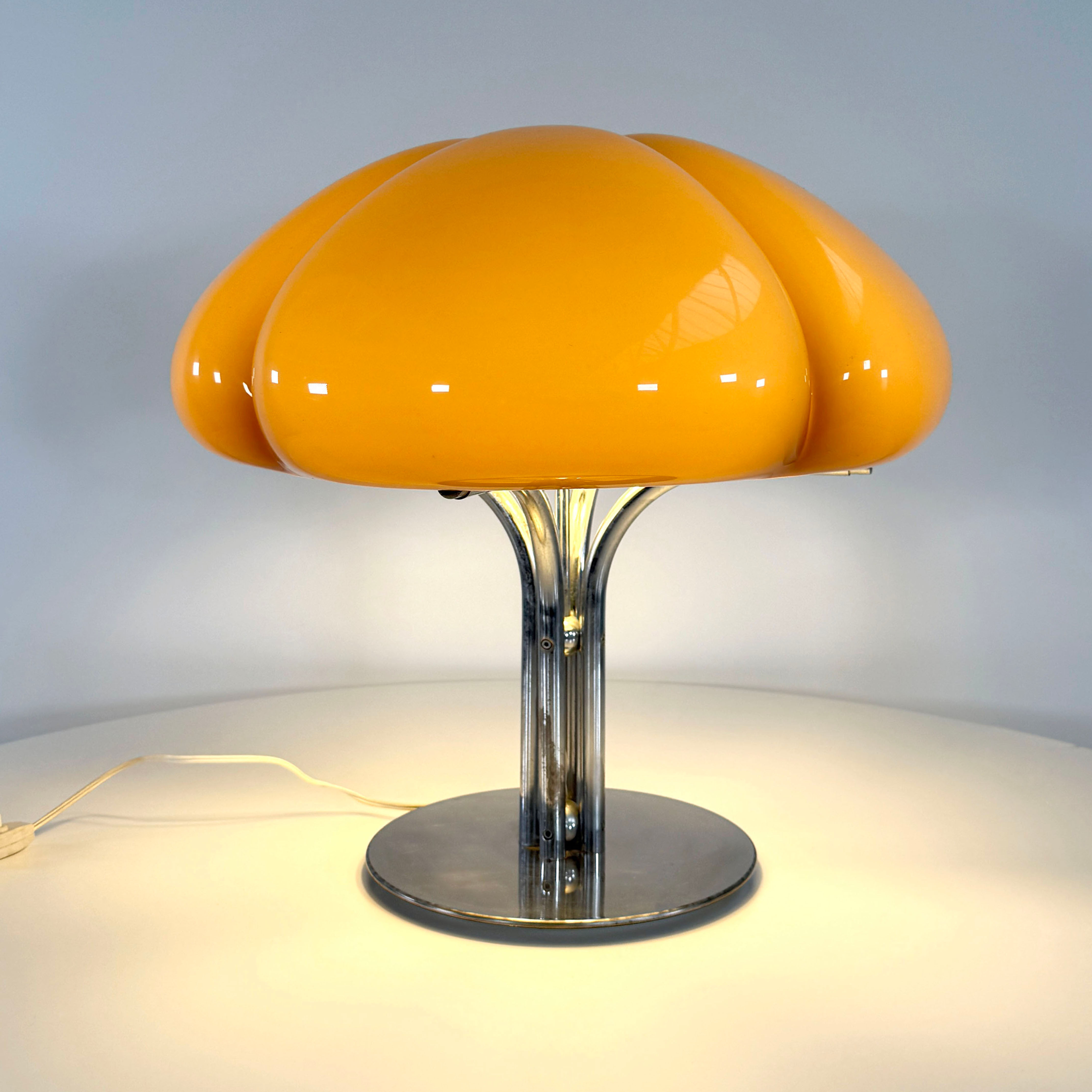 Quadrifoglio Table Lamp by Ufficio Progetti for Harvey Guzzini, 1970s - SOLD