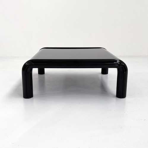Orsay Coffee Table by Gae Aulenti for Knoll, 1970s - SOLD