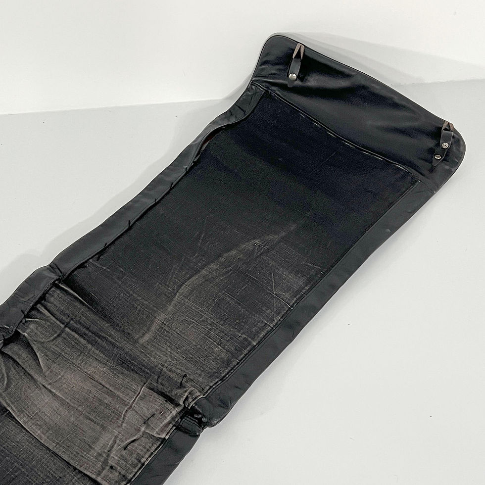 Thumbnail: Black LC4 Lounge Chair by Le Corbusier for Cassina, 1970s - SOLD