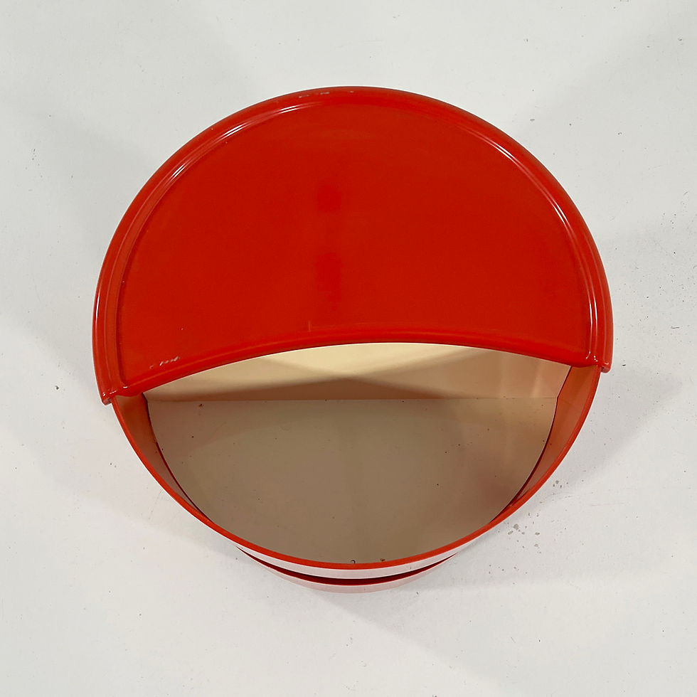 Thumbnail: Red Robo Side Table by Joe Colombo for Elco, 1970s - SOLD