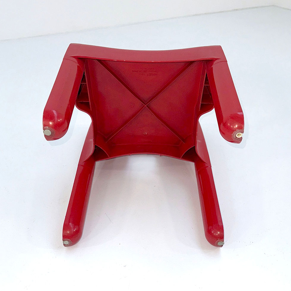 Thumbnail: Red Model 4867 Universale Chair by Joe Colombo for Kartell, 1970s - SOLD
