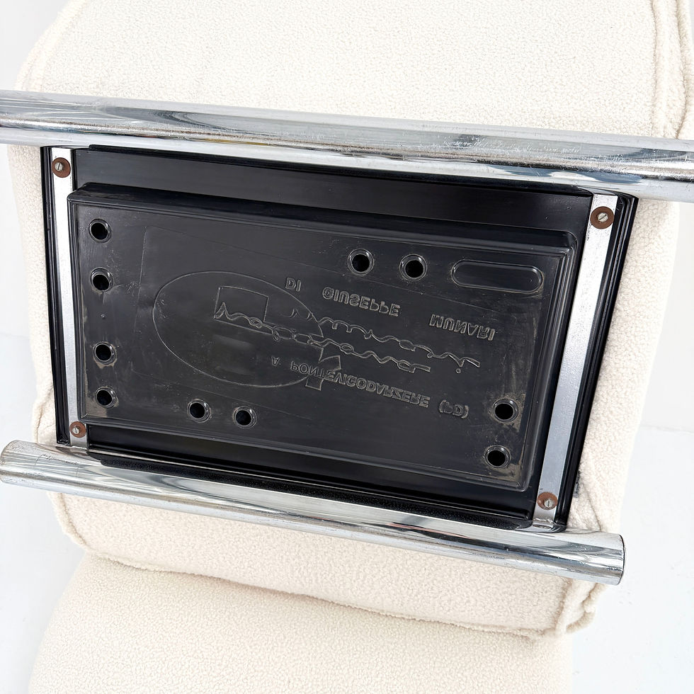 Thumbnail: Pair of Lounge Chairs by Giuseppe Munari for Poltrona Munari, 1970s