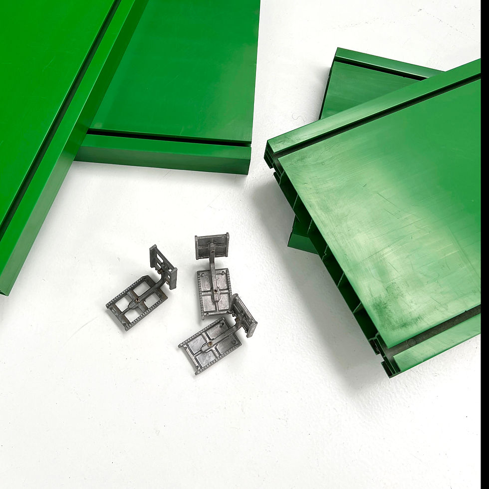 Thumbnail: Green Modular Dodona 300 Bookcase by Ernesto Gismondi for Artemide, 1970s - SOLD