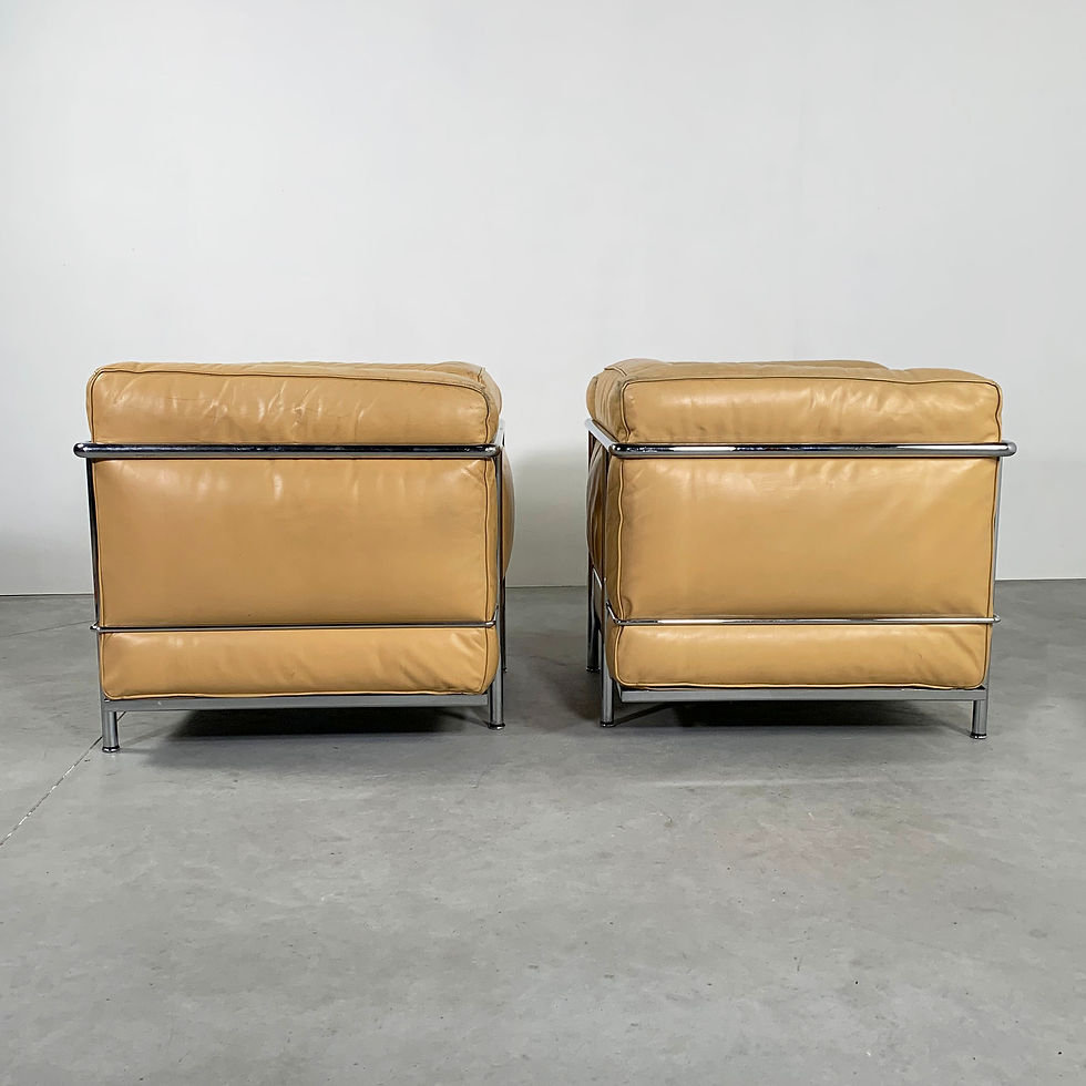 Thumbnail: LC2 Armchair by Le Corbusier for Cassina, 1970s - SOLD