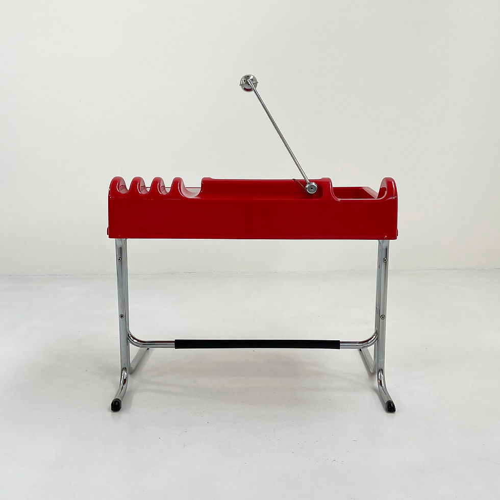 Thumbnail: Red Orix Desk by Vittorio Parigi & Nani Prina for Molteni, 1970s - SOLD